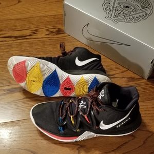 Nike basketball shoes  size 10